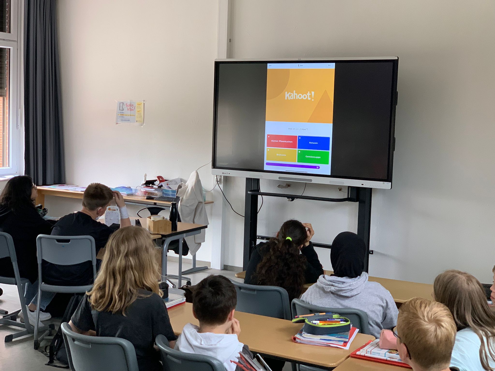 C205E2FE 0FFB 438F 84A7 C0CDC70E2B72